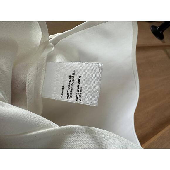 NWT Lafayette 148 100% Silk Ruched Sleeves Blouse in Cloud Ivory Women’s Medium - Picture 9 of 10